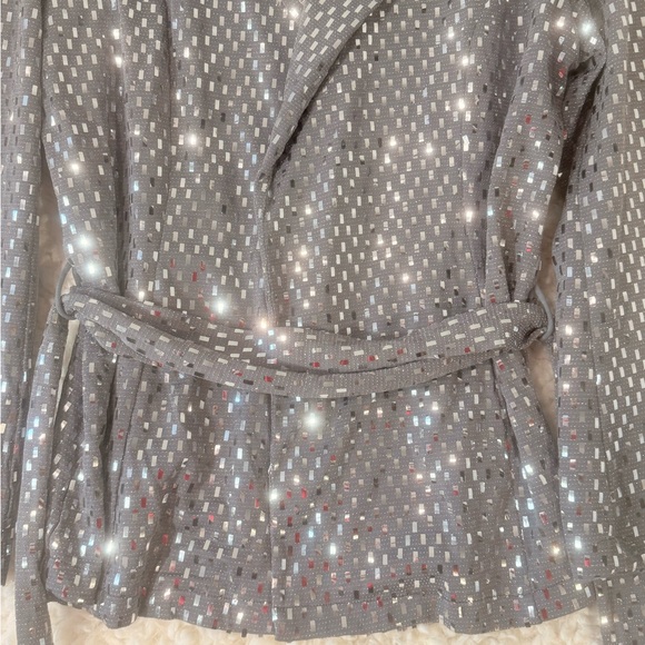 WOWO Silver Sequin Women's Jacket - Picture 3 of 8